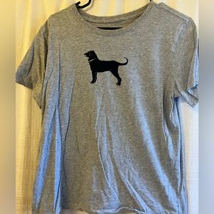 2/$10 The black dog Martha’s Vineyard tee